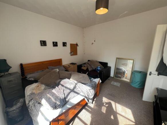 2 bed Flat for sale Image 10