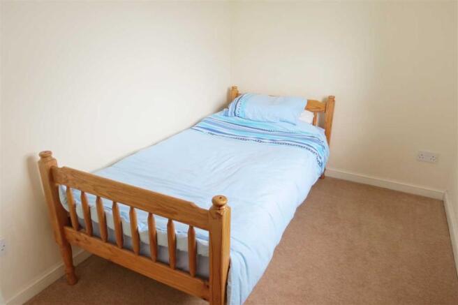 Bedroom 4: