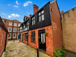 12b, White Friars, Chester CH1 1NZ