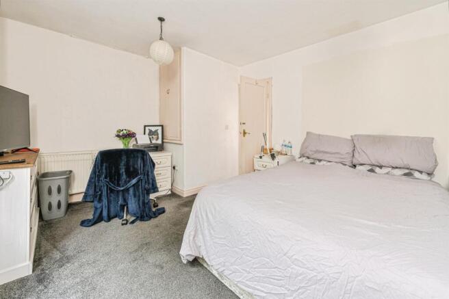 2 bed End of Terrace for sale Image 9