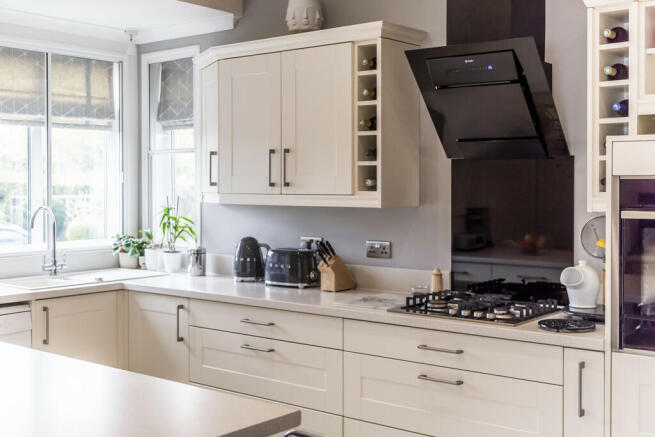104 Bury Road ph3...