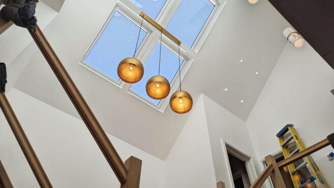 5 bed Detached for sale Image 5