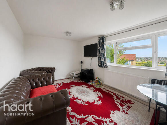 Swale Drive, Northampton photo 4