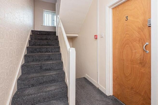 1 bed House Share to rent Image 3