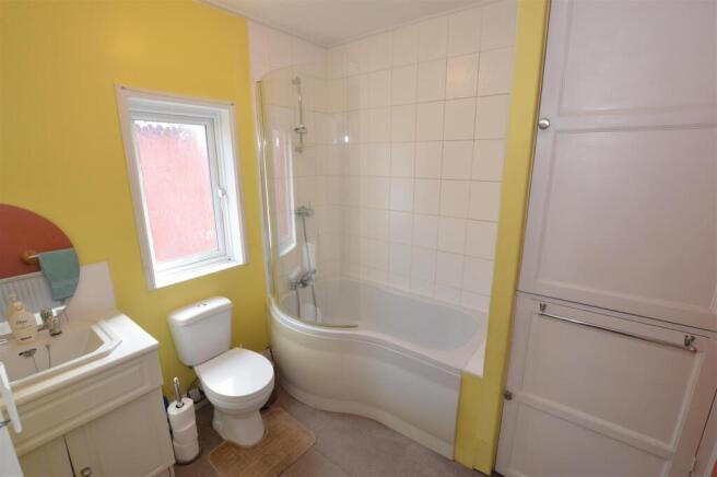3 bed Semi-Detached for sale Image 10