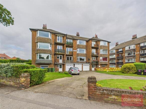 2 bed Flat for sale Image 11