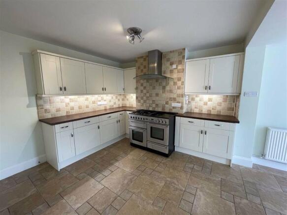 Fitted Dining Kitchen