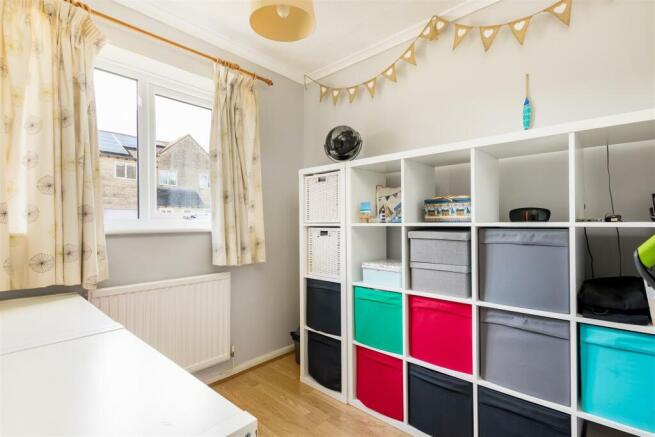 8 Dorington Court 20.jpg