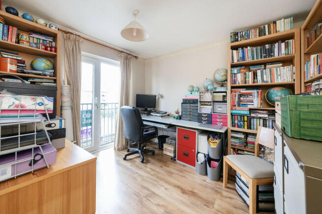 Photo 12