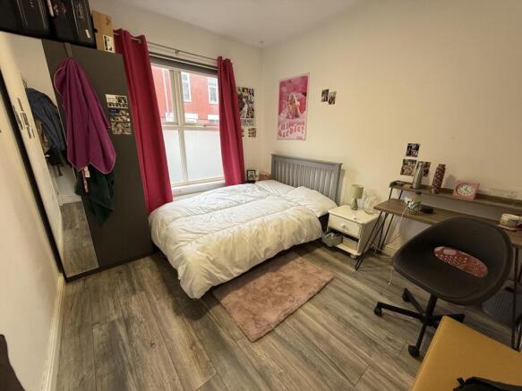 room1.JPG
