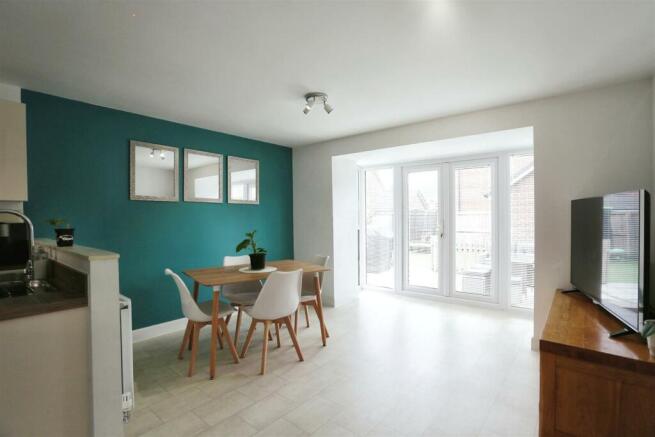 Open Plan Kitchen / Diner / Living Space