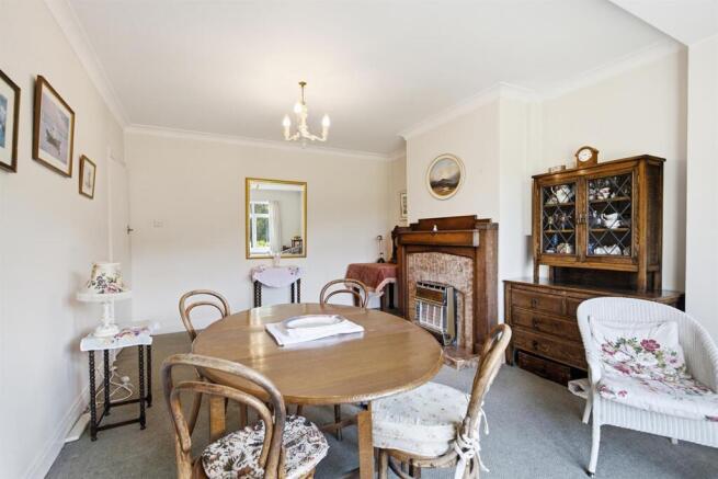 3 bed Semi-Detached for sale Image 8