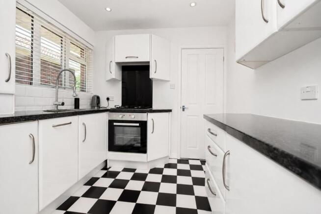 Kitchen..jpg