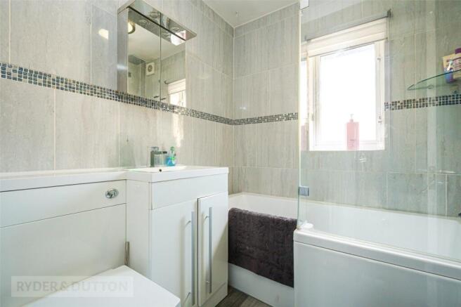3 bed Semi-Detached for sale Image 9