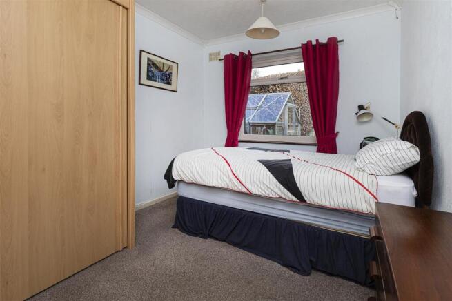 2 bed Detached Bungalow for sale Image 11