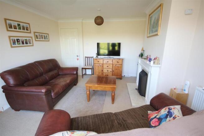 18 Trevilson close G.JPG