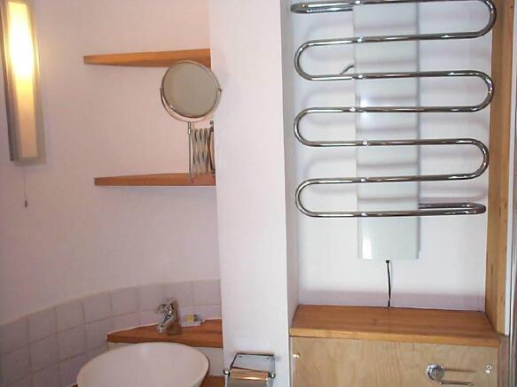 Photo 9