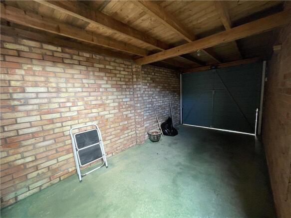 Garage.jpg