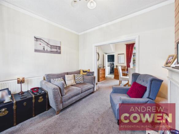 3 bed Terraced for sale Image 5