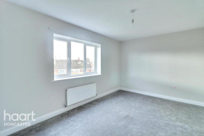2 bed Semi-Detached for sale Image 10