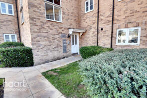 Flat 5, 1 Deerwood House, Meadfarm Close, Romford RM3 9FJ