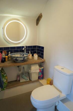 Photo 11