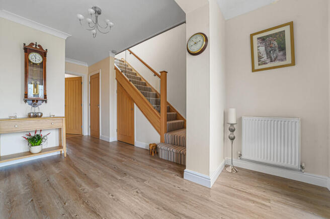 SunnyMead-hall (2...