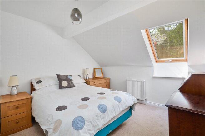 3 bed Terraced for sale Image 11
