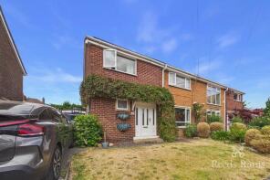 64, Langdale Road, Woodlesford, Leeds LS26 8XF