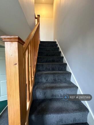 2 bed End of Terrace to rent Image 9