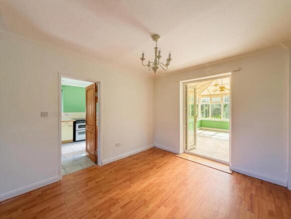 3 bed House for sale Image 6