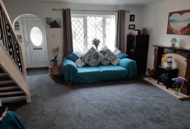 SITTING ROOM