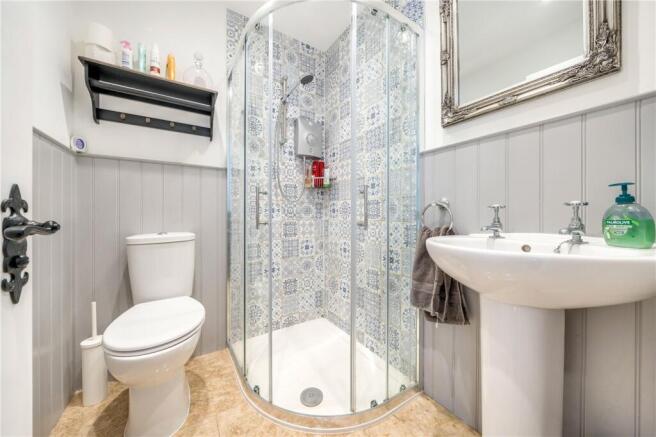 Ensuite