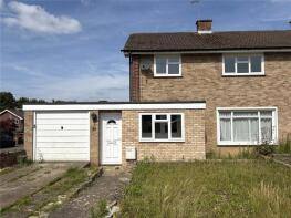 48, Applegarth Avenue, Guildford GU2 8LY