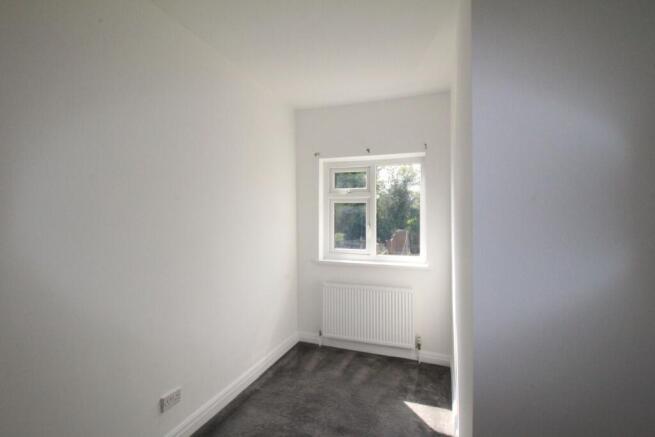 2 bed Terraced to rent Image 12