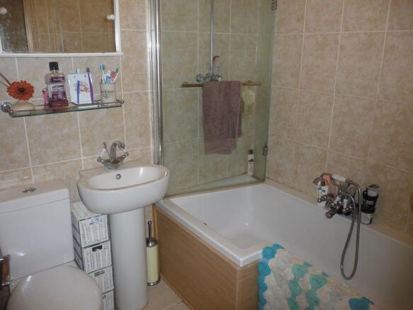 Photo 10