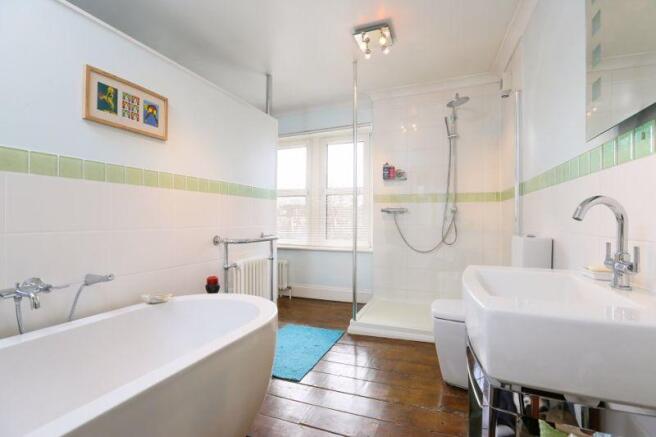 Ensuite
