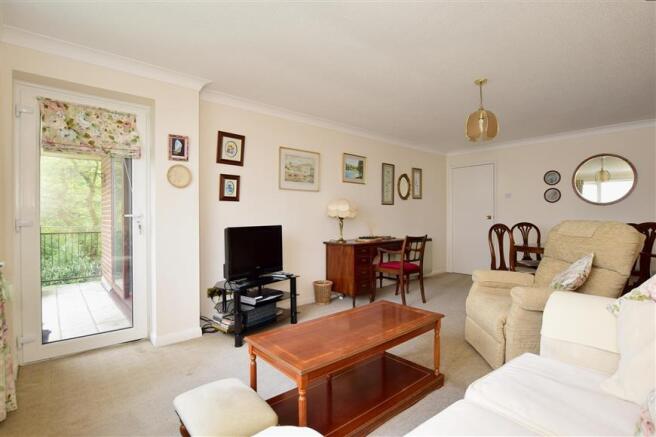 Lounge / Dining Room