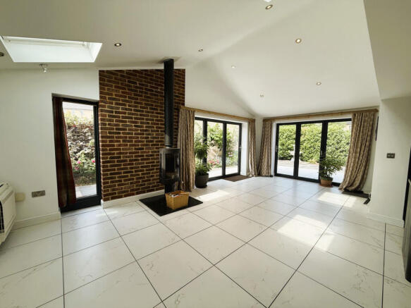Stone Hill, St. Neots, PE19 photo 4