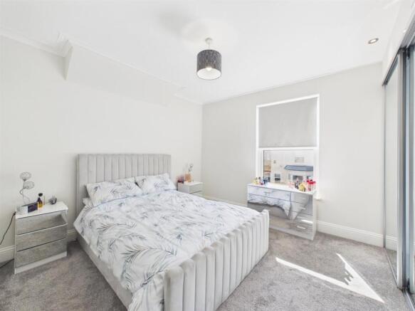 4 bed End of Terrace for sale Image 5