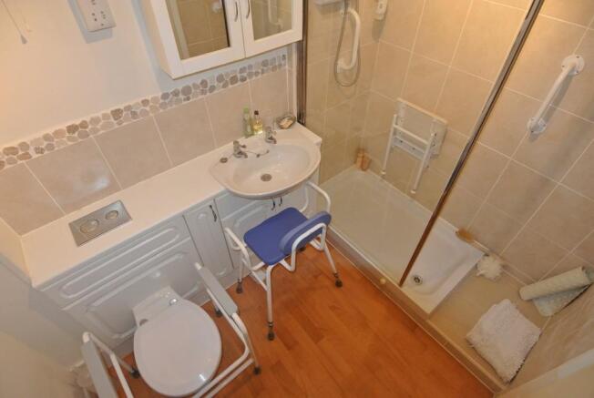 Photo 8