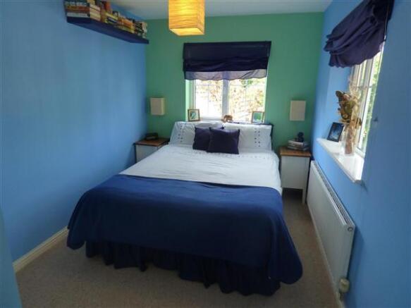 BEDROOM 2