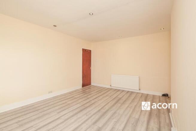 f39985d8-dc10-f11...