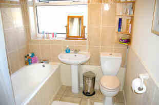 BATHROOM W/C