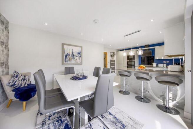 Dining-Area