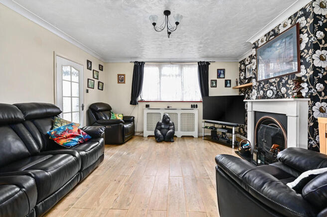 10 Fernhill Close...