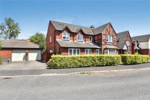 48, College Green, Droitwich WR9 8QP
