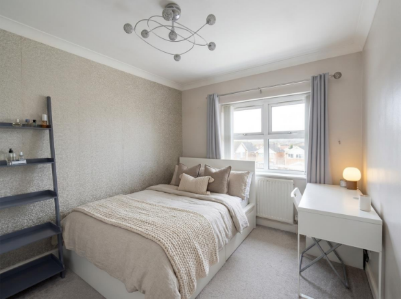4 bed Detached for sale Image 12