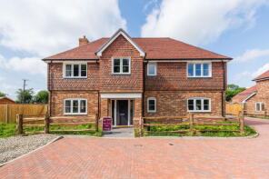 The Beeches, Buck Street, Ashford TN25 4AT