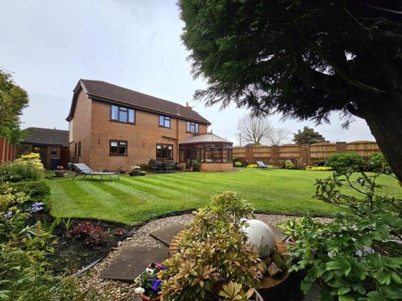 Rear Elevation & Garden